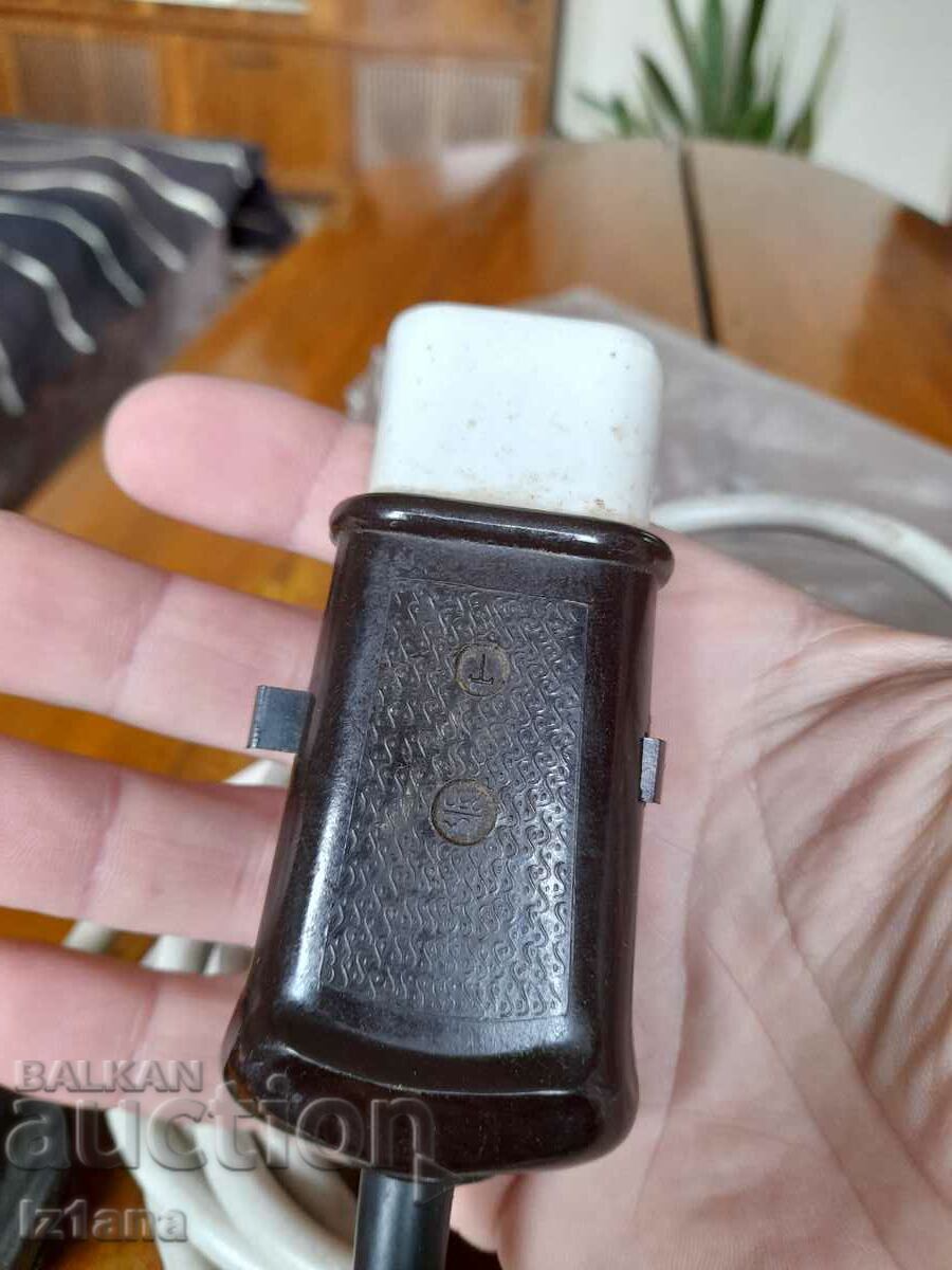 Delivery of Old power cord, connecting cord, plug Delivery of Old power cord, connecting cord, plug