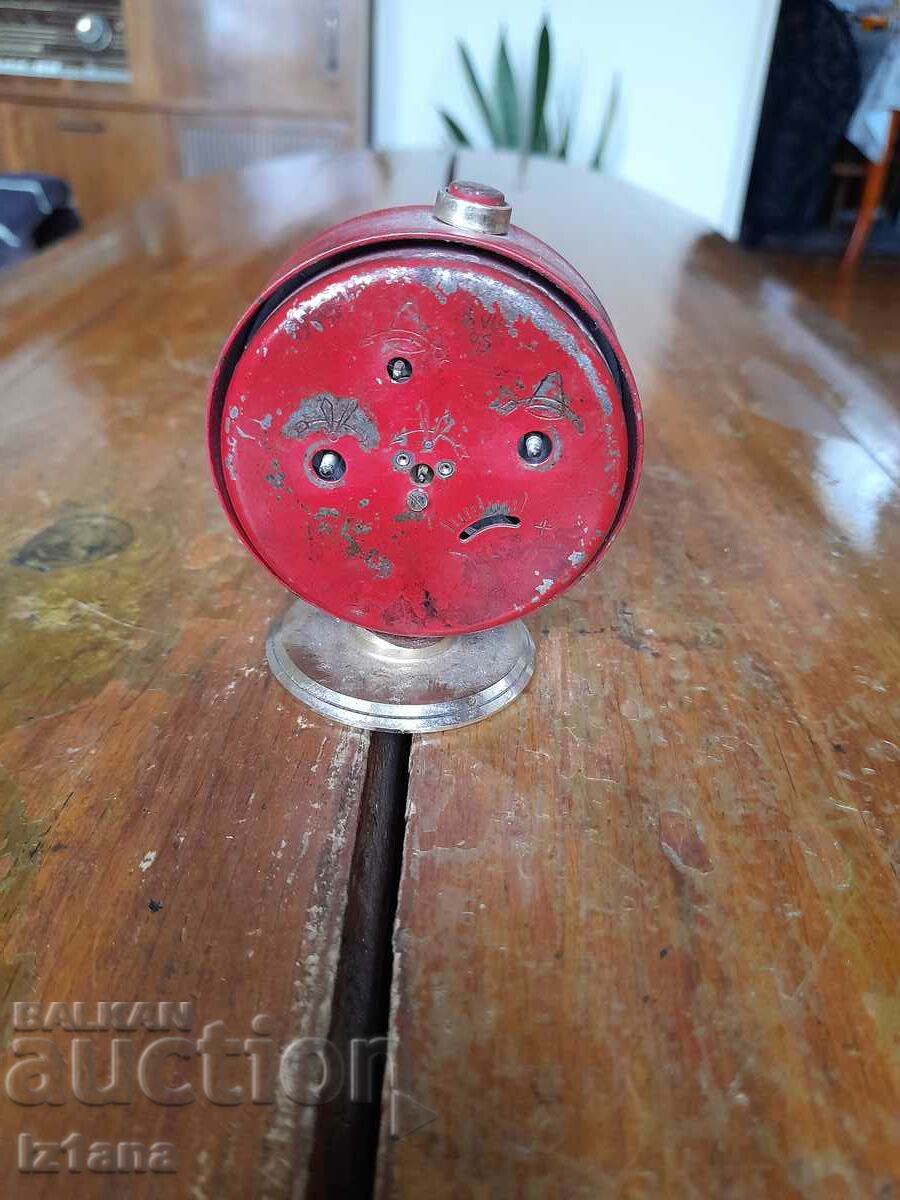 Доставка на Настолен часовник,будилник СЛАВА,SLAVA