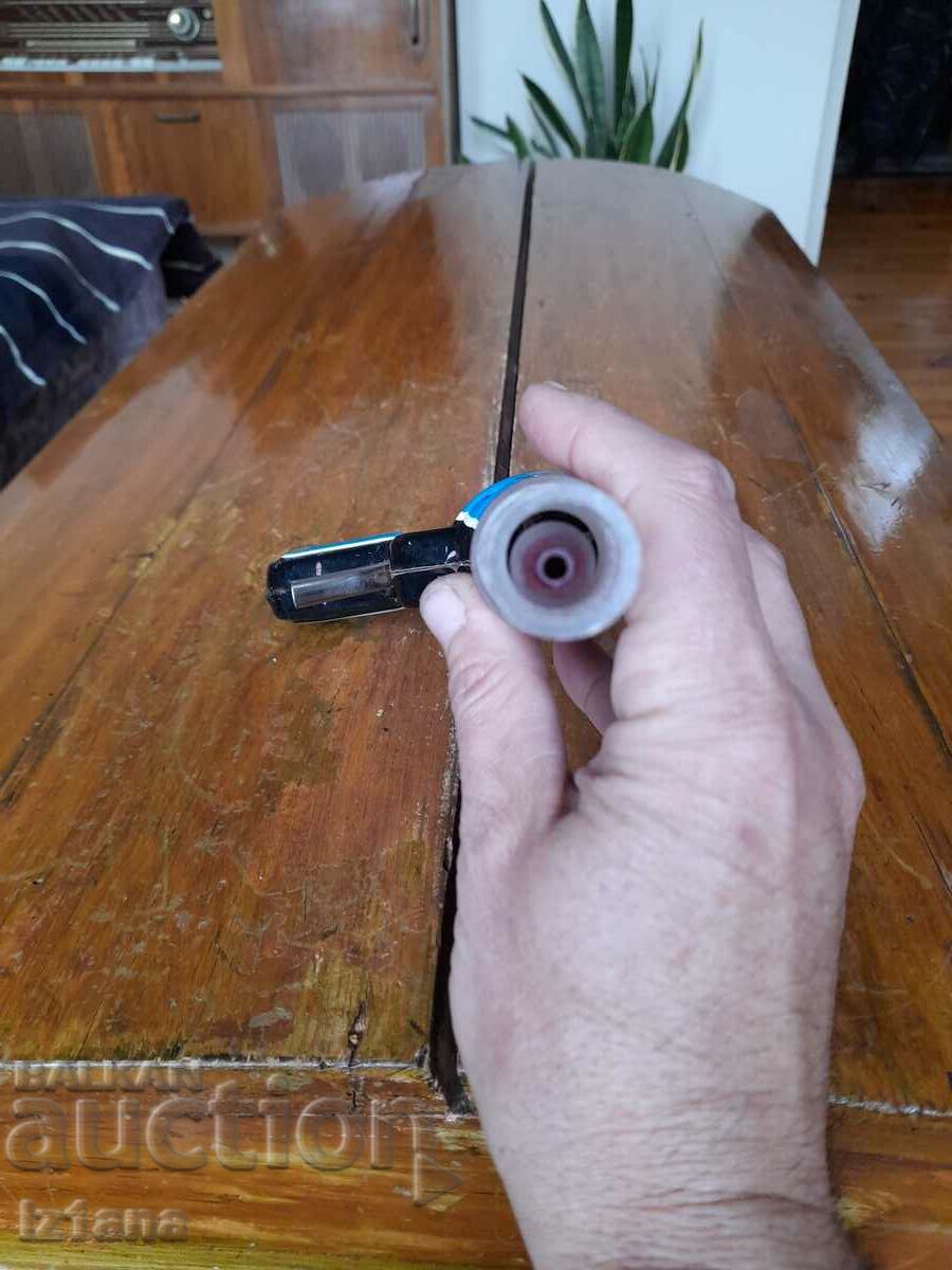 An old children's gun - 6 An old children's gun - 6