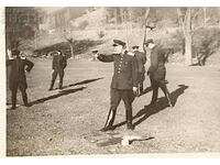 Царство България Стара снимка Войници и офицери на стрелб...