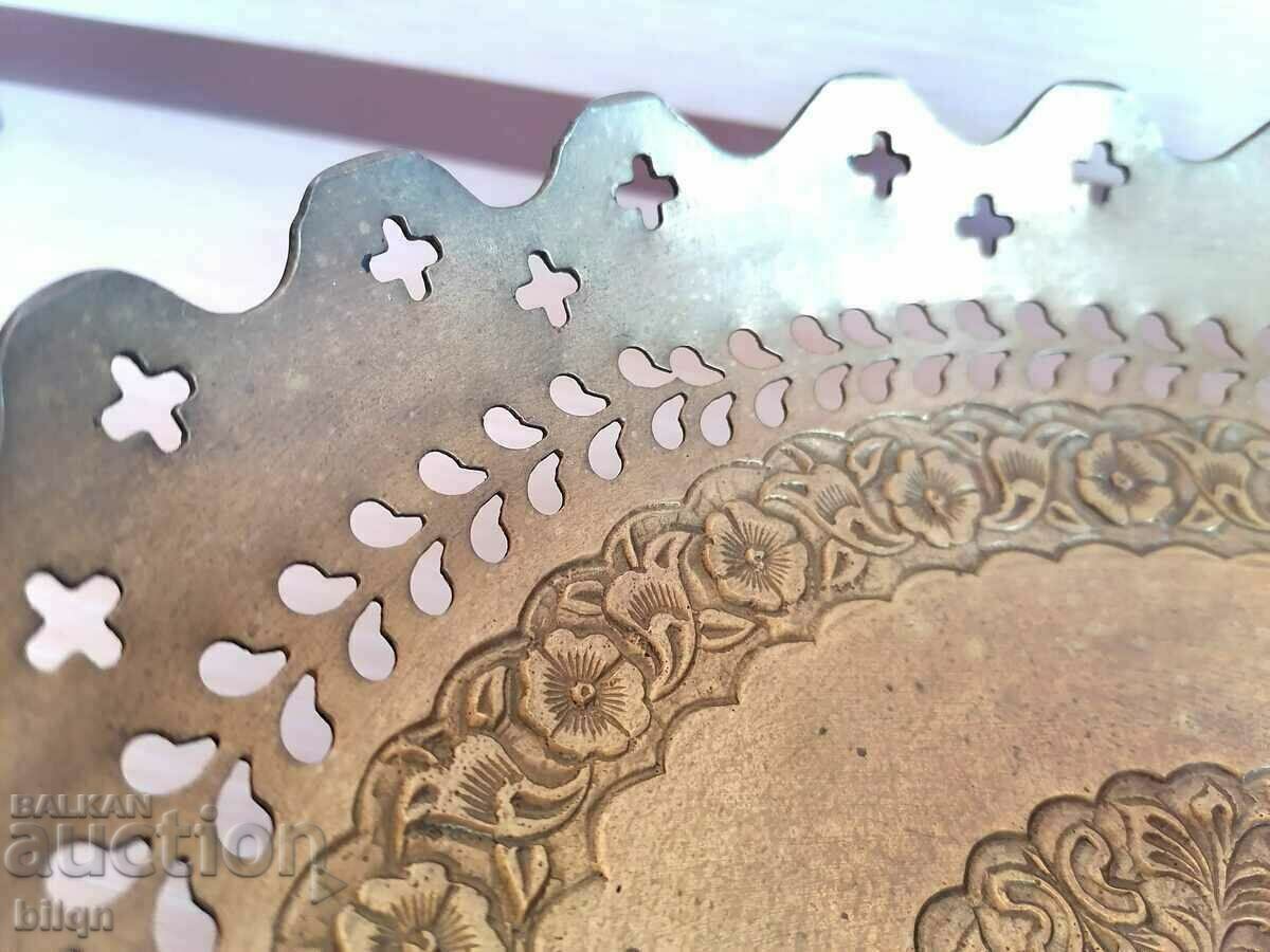 Auction A great Old Bronze Fructiera Auction A great Old Bronze Fructiera