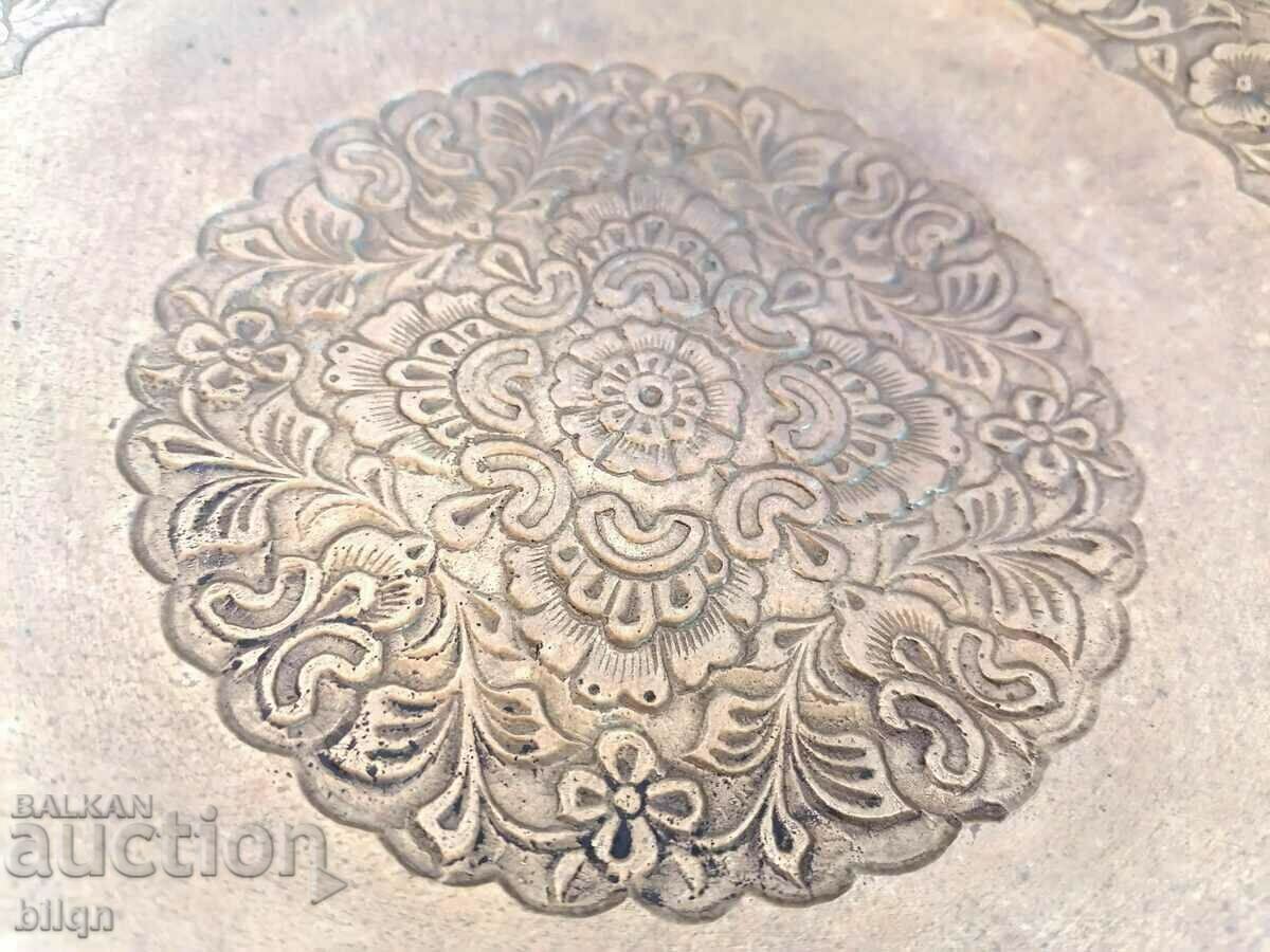 Delivery of A great Old Bronze Fructiera Delivery of A great Old Bronze Fructiera