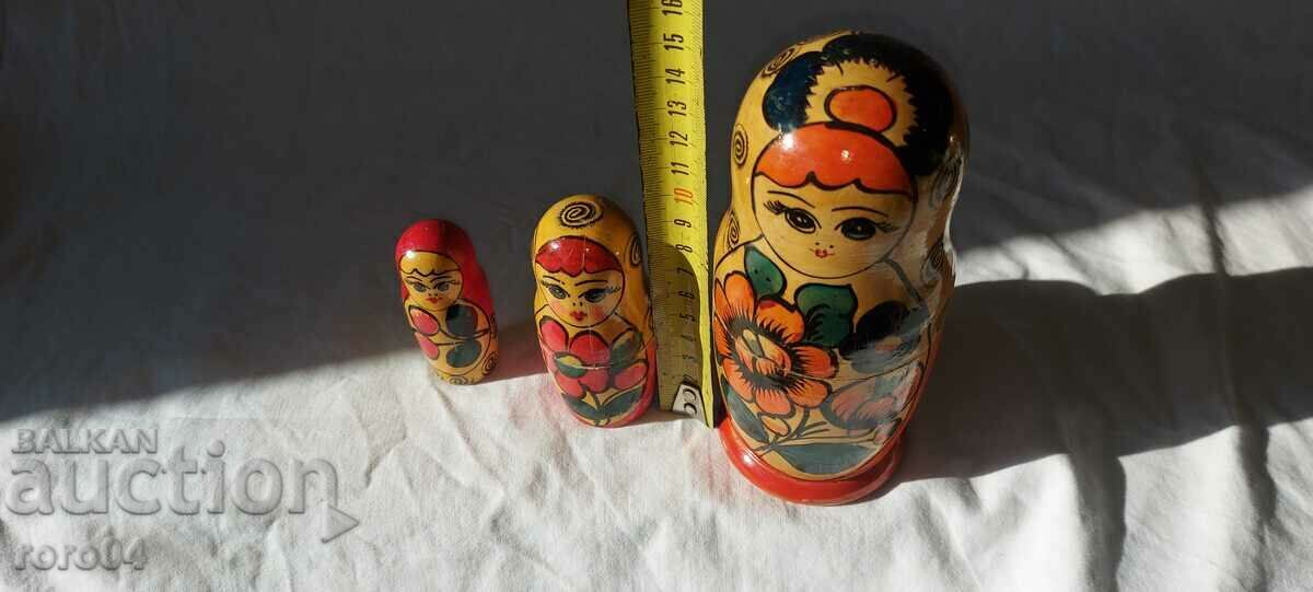 Delivery of MATRYOSHKI - 3 NUMBERS - USSR Delivery of MATRYOSHKI - 3 NUMBERS - USSR