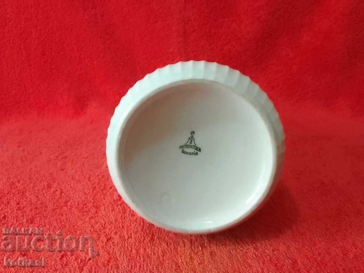 Vaza veche din portelan alb mitterteich Germania - 7