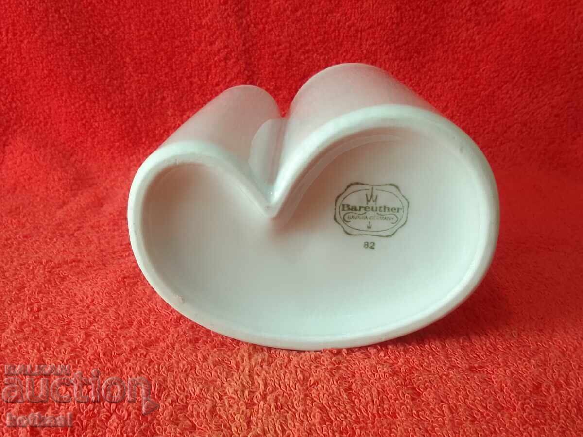 Old white porcelain vase Bareuther Germany - 6 Old white porcelain vase Bareuther Germany - 6