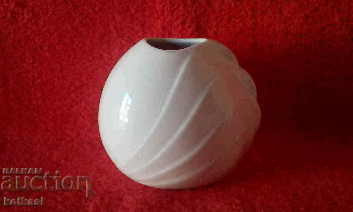 Old small porcelain vase seltmann Weiden HELENA Germany