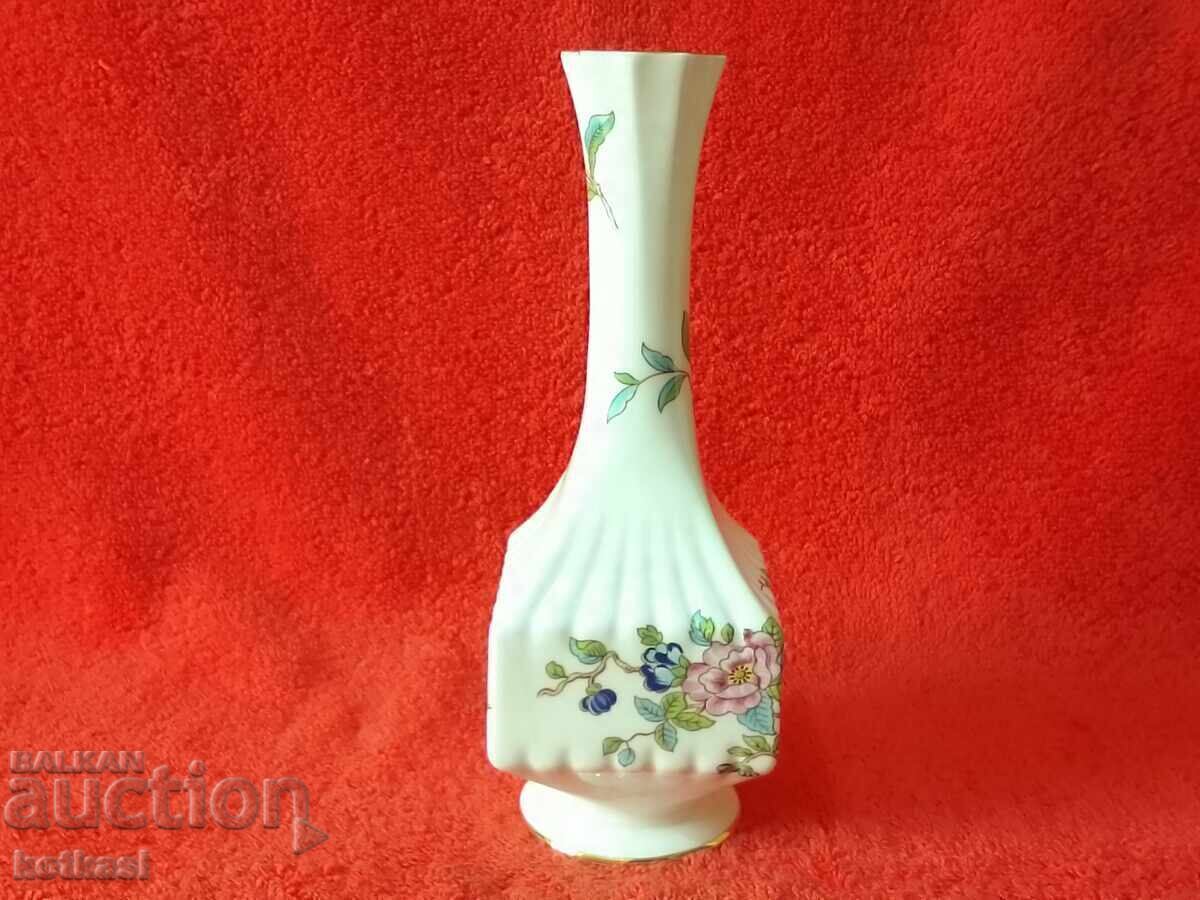 Auction Beautiful porcelain vase ENGLAND AYNSLEY Auction Beautiful porcelain vase ENGLAND AYNSLEY