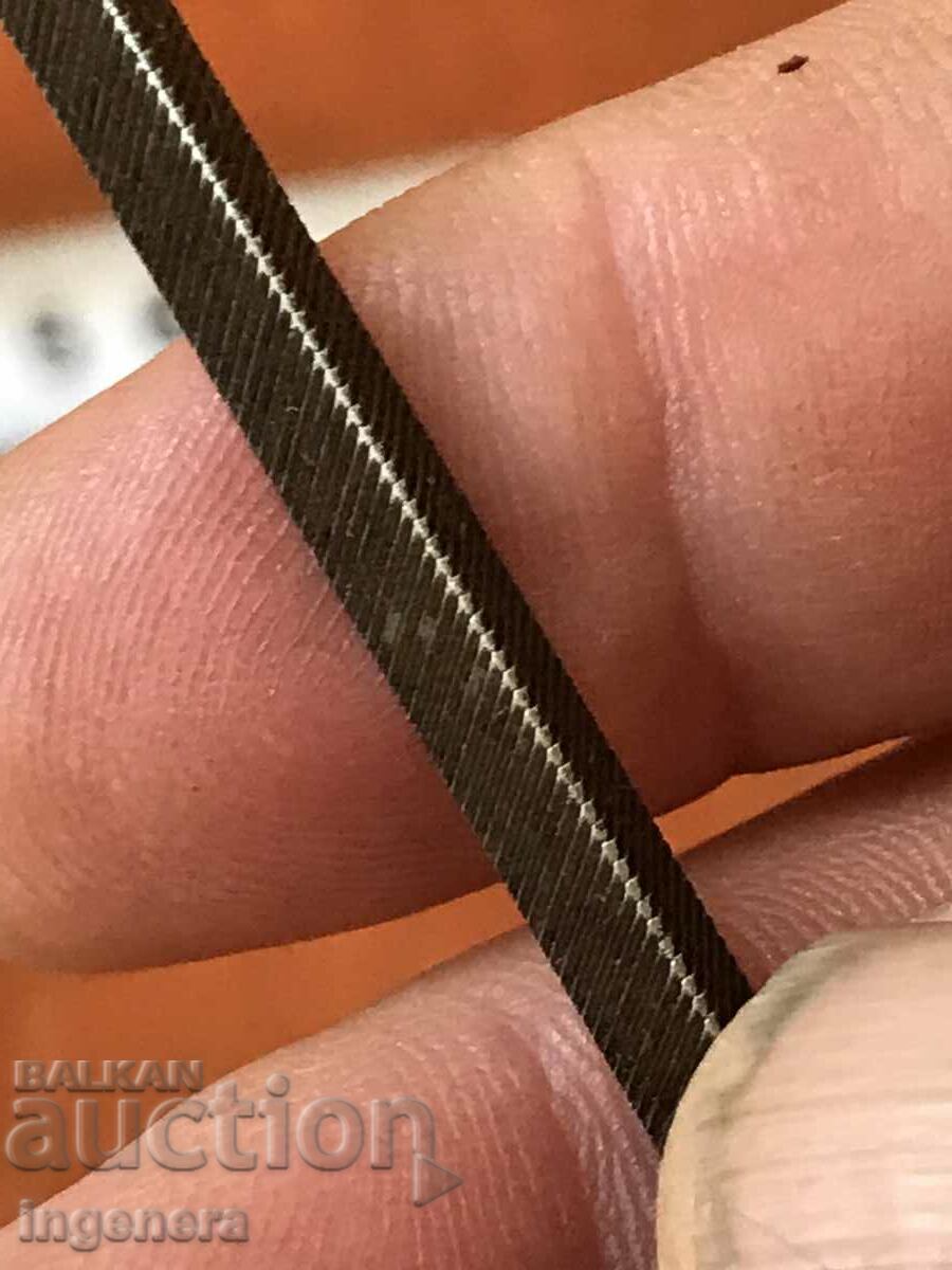 SAW TRIANGULAR TOOL MINI with price 6.00 BGN | € 3.07 SAW TRIANGULAR TOOL MINI with price 6.00 BGN | € 3.07