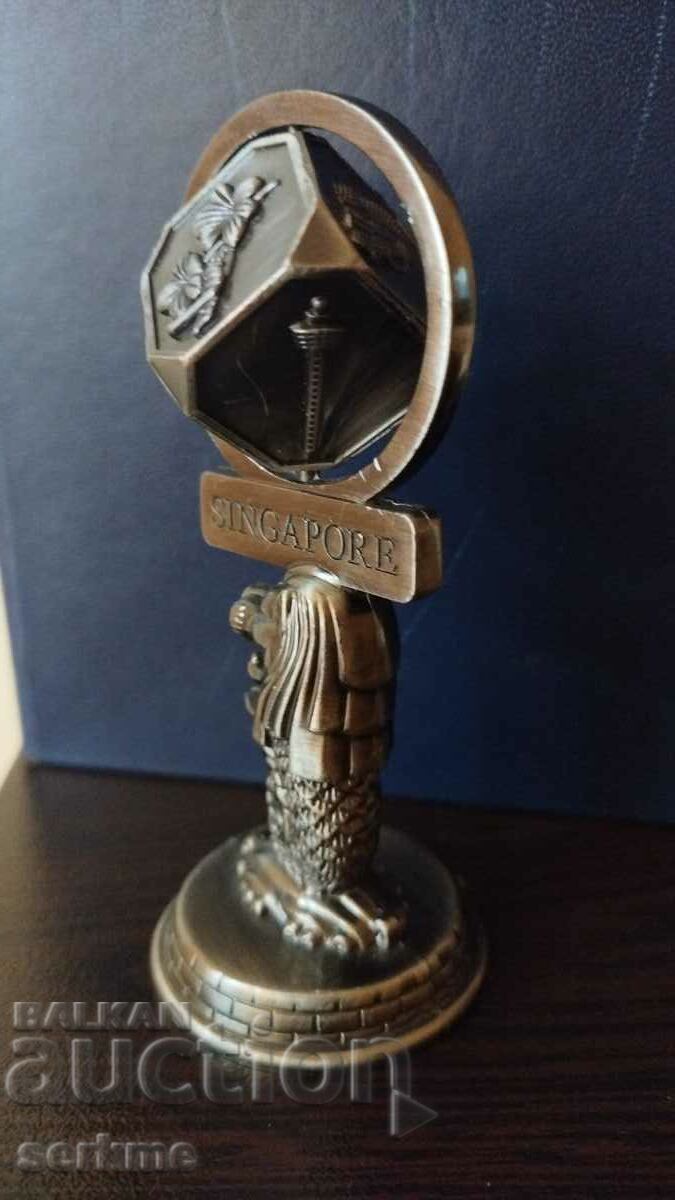 Delivery of Metal figure Delivery of Metal figure