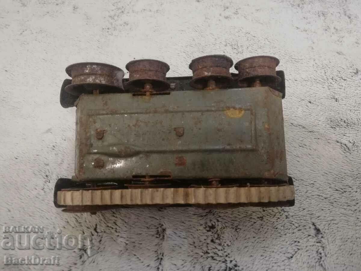 German metal tin toy Tank, GAMA TANK D.R.G.M - 5 German metal tin toy Tank, GAMA TANK D.R.G.M - 5