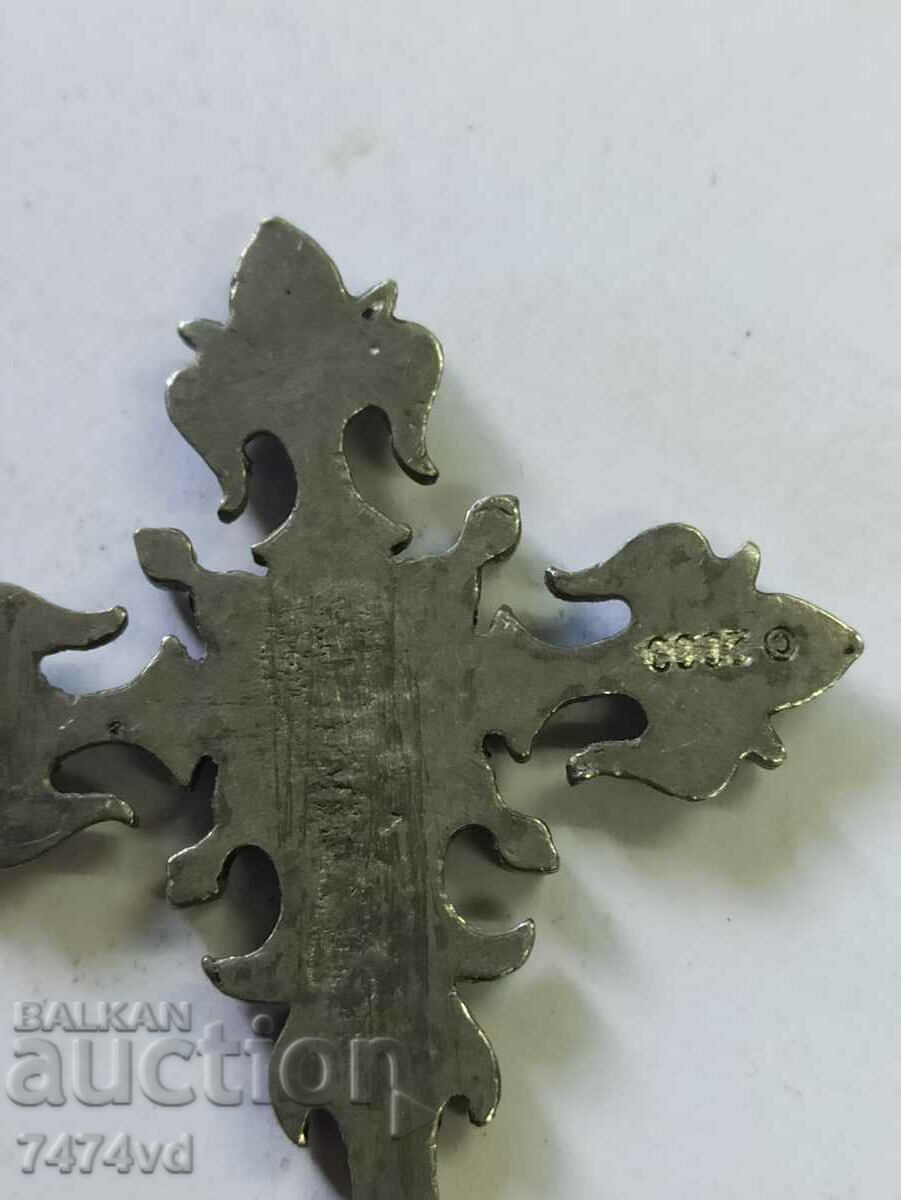 Auction  OLD TIN CROSS