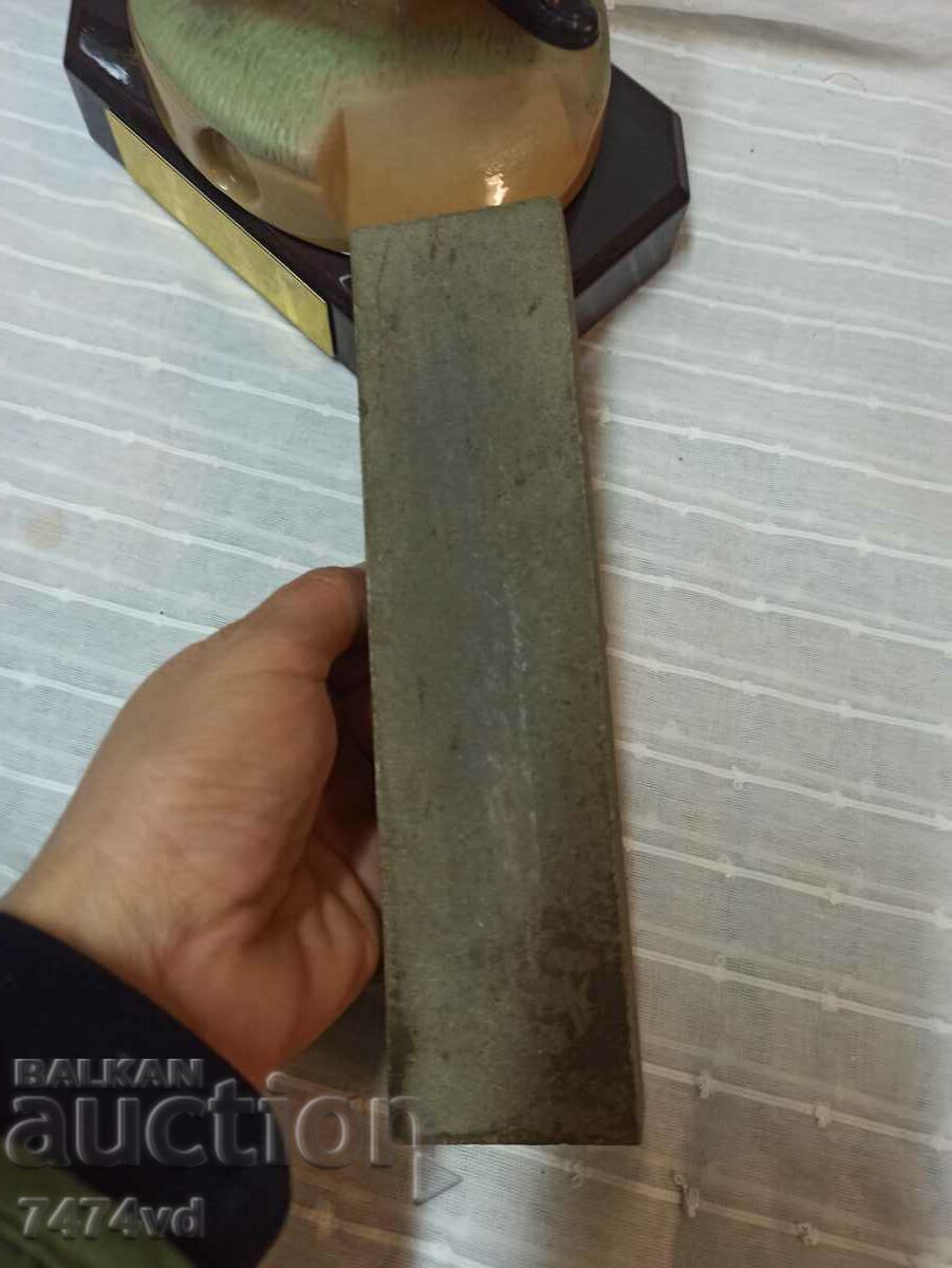 Delivery of A whetstone