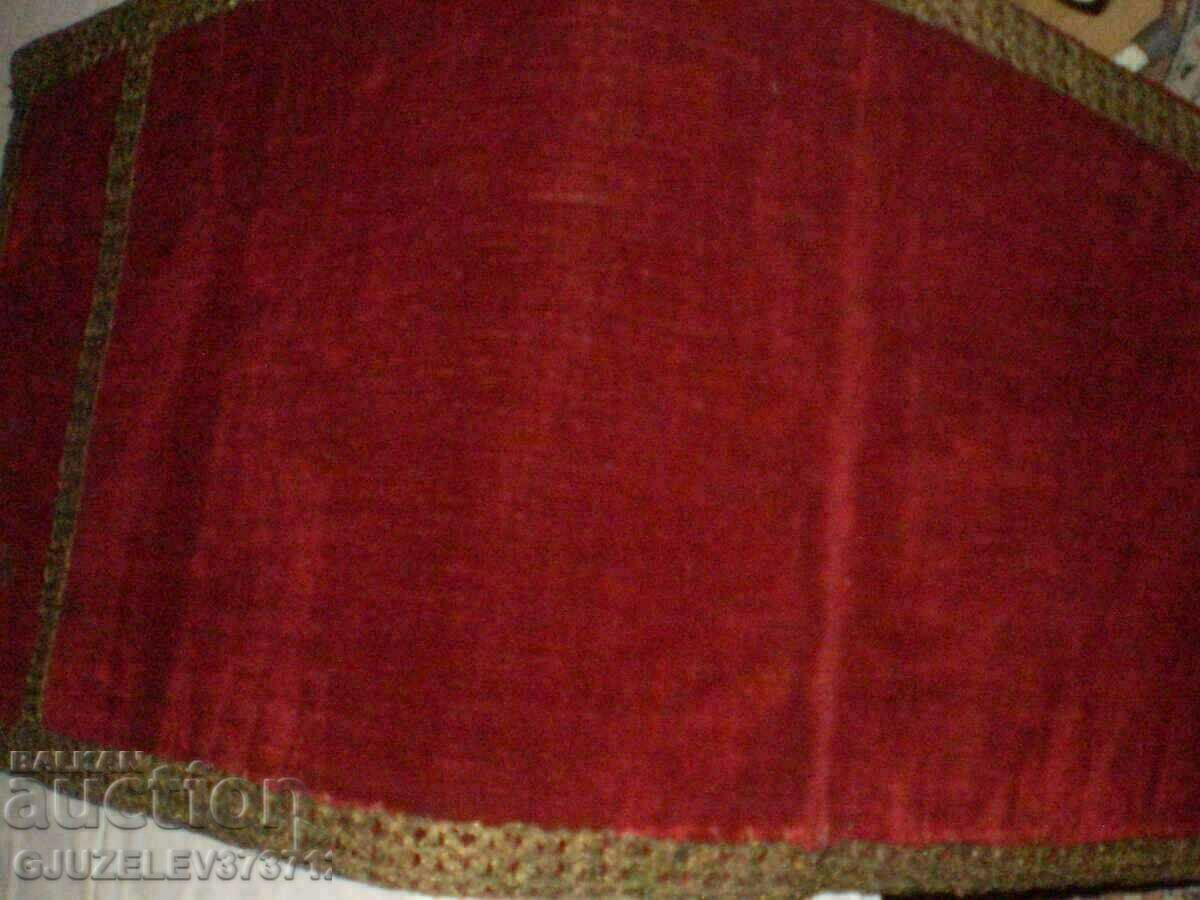 Metallic Gold Tinsel 19th Century Red Plush Tapestry Carpet - 6
