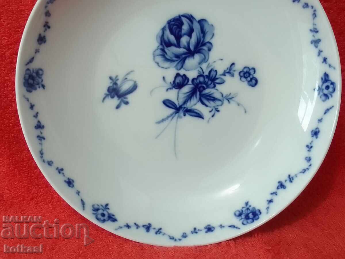 Old porcelain plate author Furstenberg F rose - 7 Old porcelain plate author Furstenberg F rose - 7