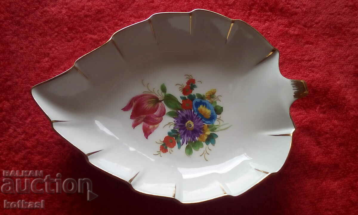 Old porcelain leaf bowl K.P.M. gilding