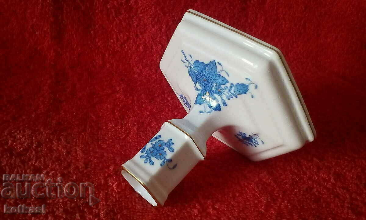 Δημοπρασία Παλιά μικρή πορσελάνινη κηροπήγια Hungary HEREND gilt Δημοπρασία Παλιά μικρή πορσελάνινη κηροπήγια Hungary HEREND gilt