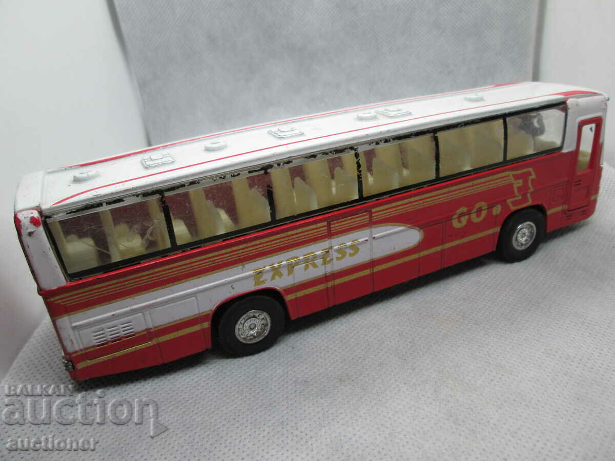 Delivery of METAL BUS FROM 1990
