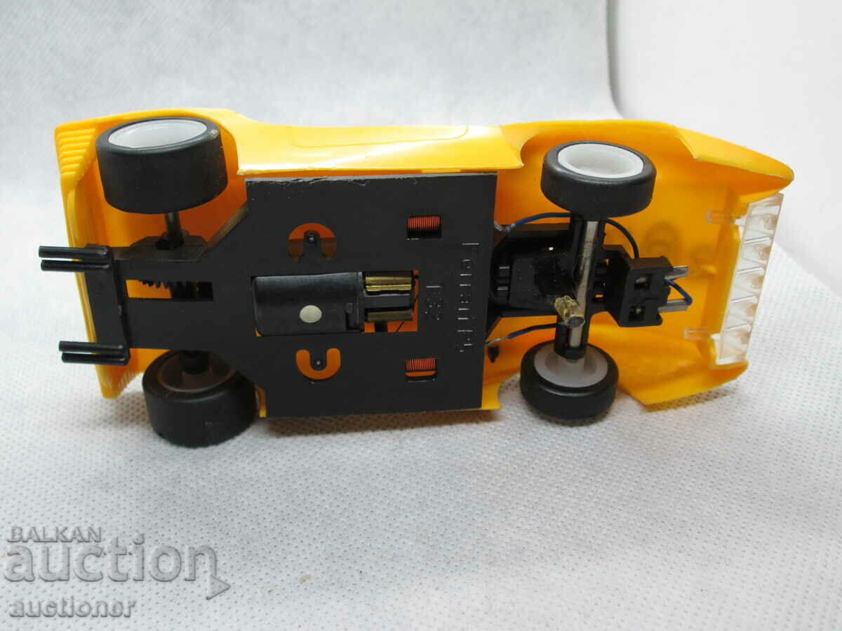 RACING CAR TOY FRRRARI P5 PREfO GUDE RALLYE - 6 RACING CAR TOY FRRRARI P5 PREfO GUDE RALLYE - 6