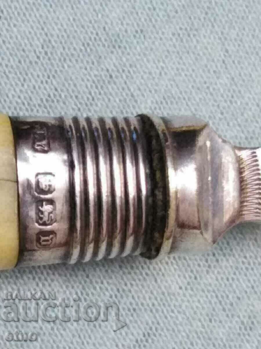 Delivery of BEAUTIFUL VINTAGE ENGLISH CUTLERY, knife, fork Delivery of BEAUTIFUL VINTAGE ENGLISH CUTLERY, knife, fork