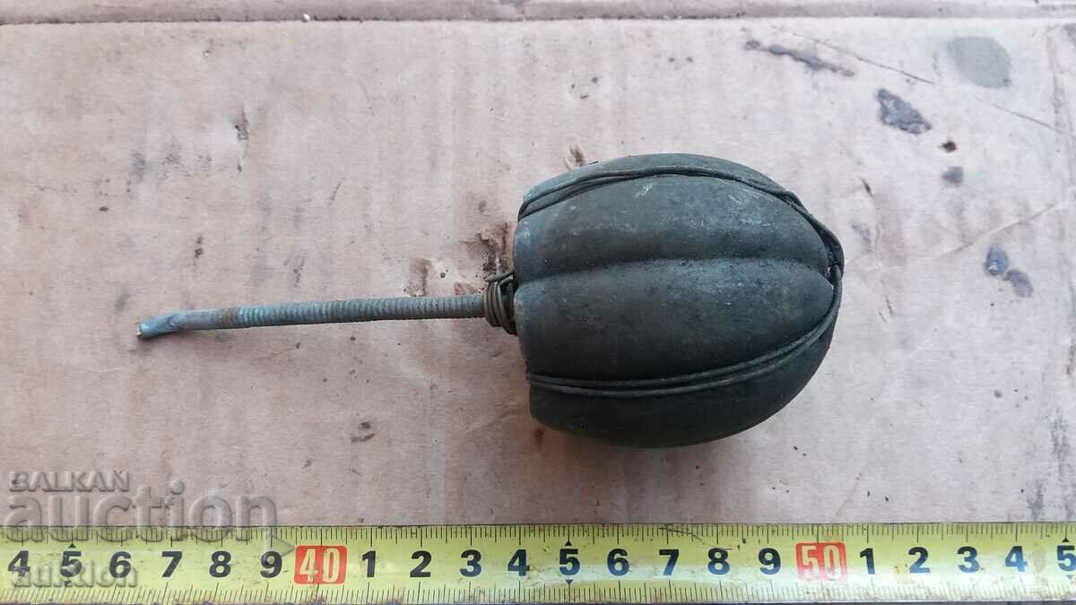 OLD SOLID BRONZE BALL, APPLIQUE - 6 OLD SOLID BRONZE BALL, APPLIQUE - 6