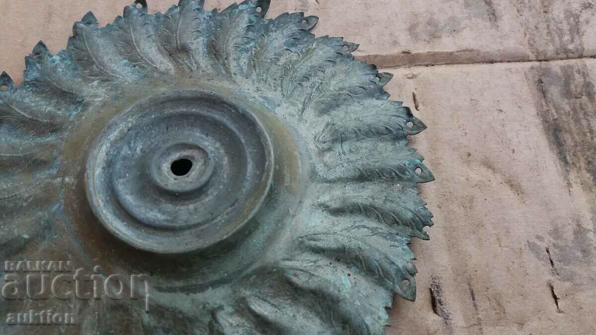 Delivery of OLD BRONZE HOUSING, APPLIQUE Delivery of OLD BRONZE HOUSING, APPLIQUE