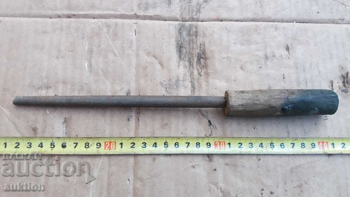 Auction MASSIVE KNIFE SHARPENING FILE Auction MASSIVE KNIFE SHARPENING FILE