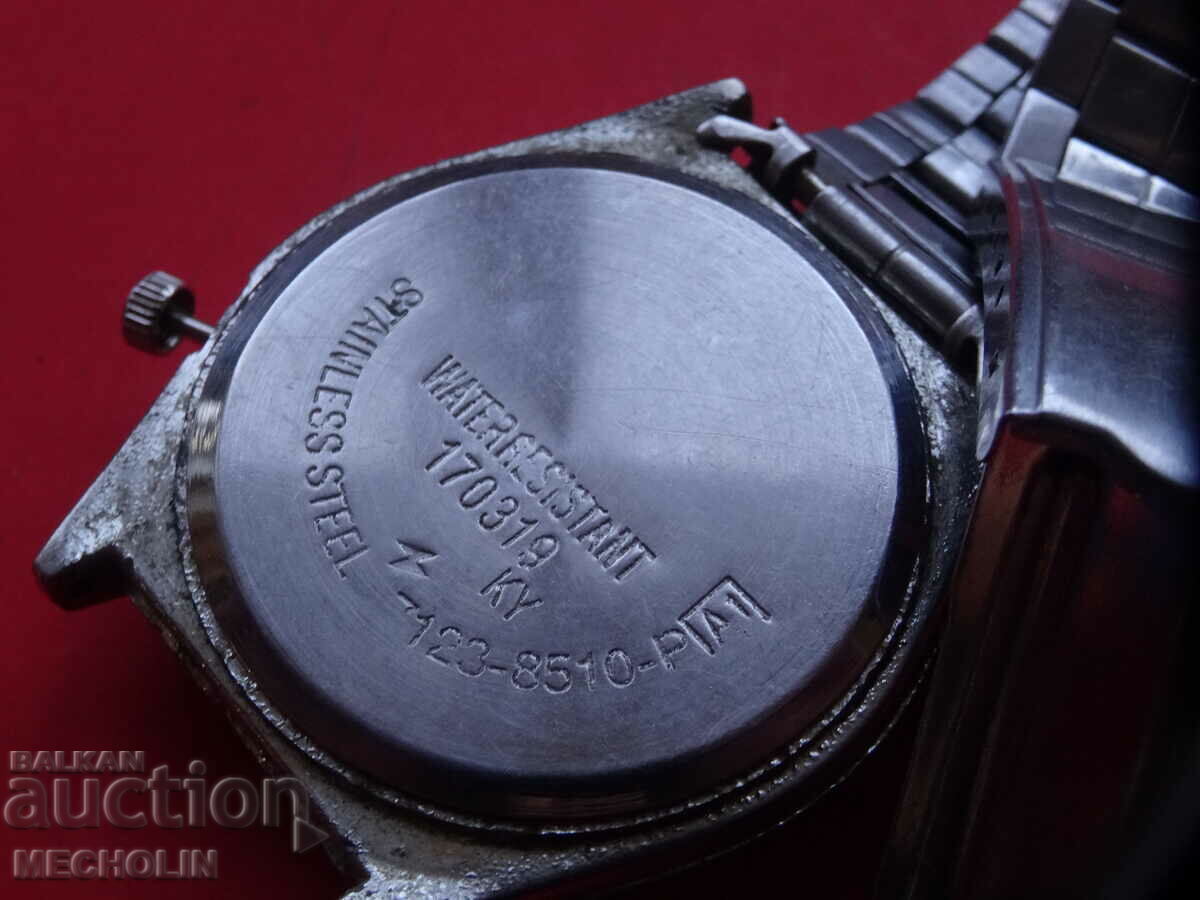 Delivery of AUTO 5 COLLECTOR'S WATCH Delivery of AUTO 5 COLLECTOR'S WATCH