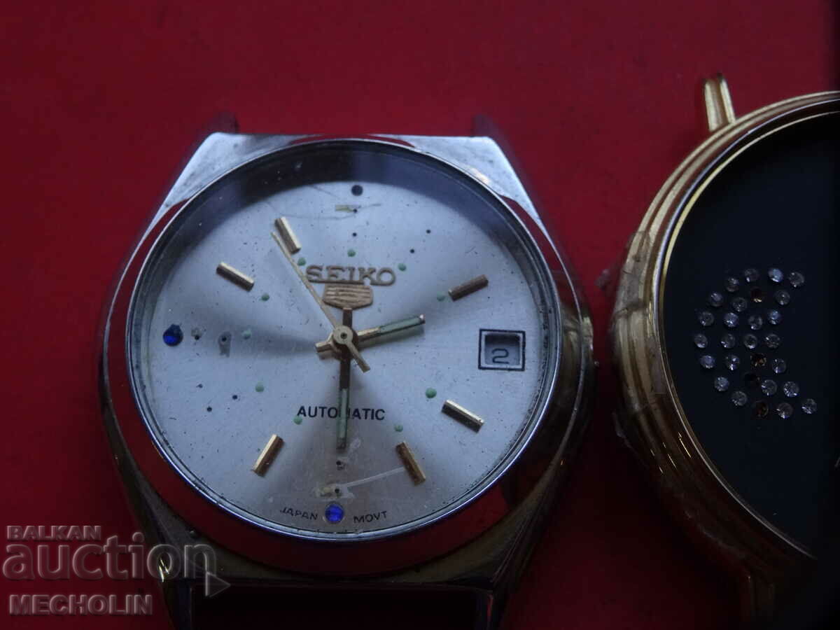 Ceasul de colecție 2 cu preț 10.00 BGN | € 5.11 Ceasul de colecție 2 cu preț 10.00 BGN | € 5.11