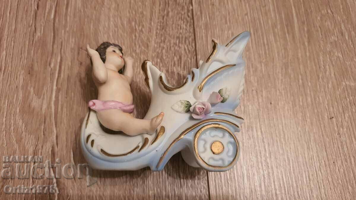 Old porcelain vase, France, 1950 with price 53.00 BGN | € 27.10