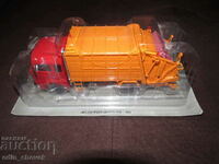 1/43 Deagostini / IXO Jelcz garbage truck. New