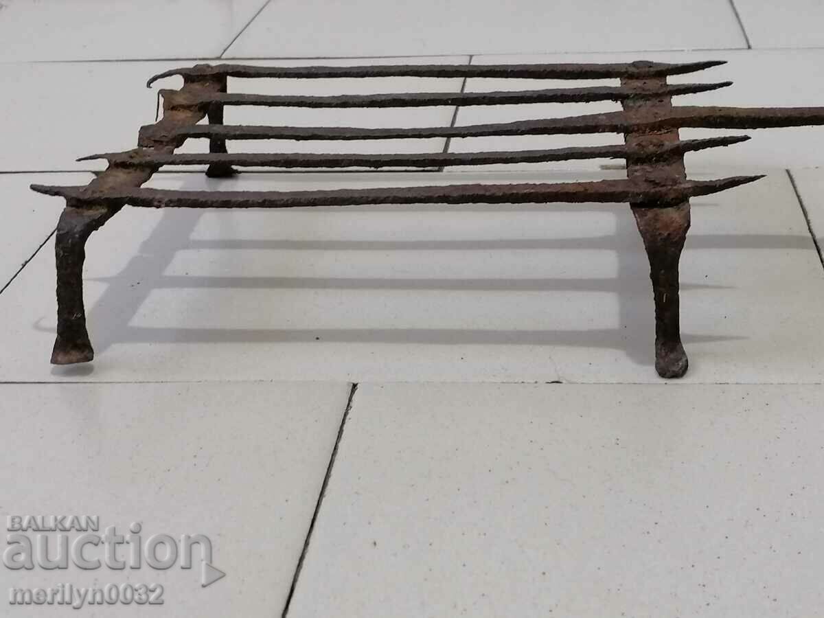 Old metal grill pirustia wrought iron with price 49.00 BGN | € 25.05