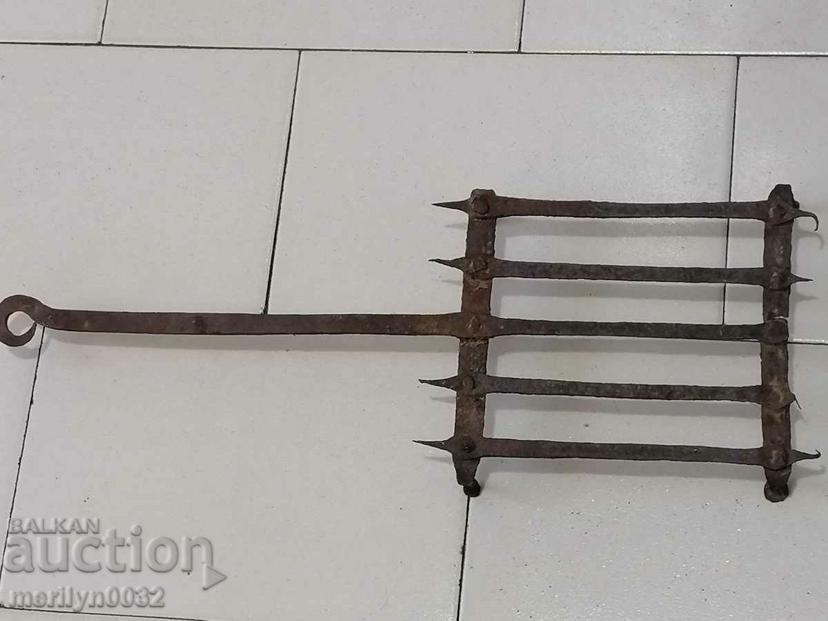 Old metal grill pirustia wrought iron - 7