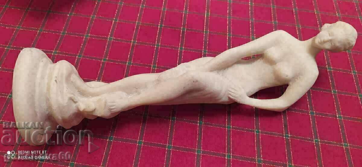 Vintage Alabaster Venus Sculpture - 5 Vintage Alabaster Venus Sculpture - 5