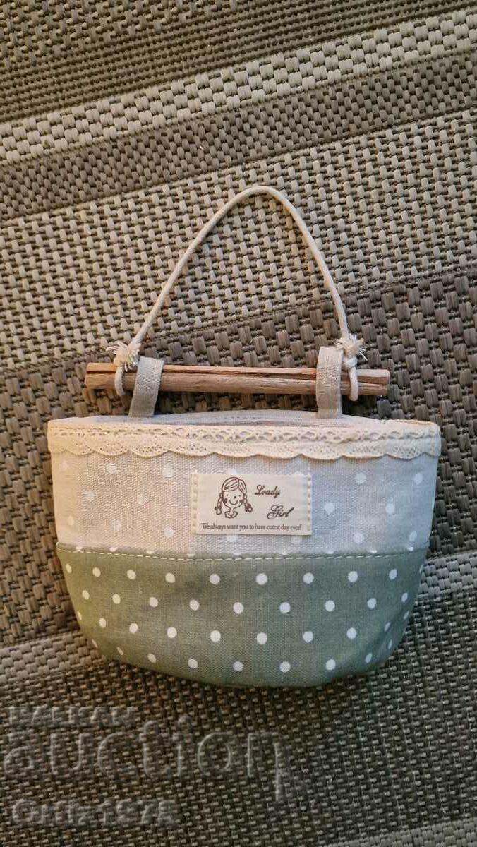 Καλάθι από άχυρο και δαντέλα – για τοίχο, Nova με τιμή 22.00 BGN | € 11.25 Καλάθι από άχυρο και δαντέλα – για τοίχο, Nova με τιμή 22.00 BGN | € 11.25