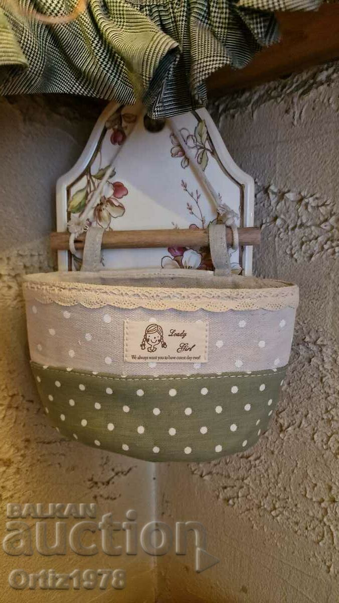 Δημοπρασία Καλάθι από άχυρο και δαντέλα – για τοίχο, Nova Δημοπρασία Καλάθι από άχυρο και δαντέλα – για τοίχο, Nova