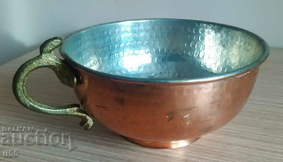 Large cup - wrought copper with price 12.00 BGN | € 6.14 Large cup - wrought copper with price 12.00 BGN | € 6.14