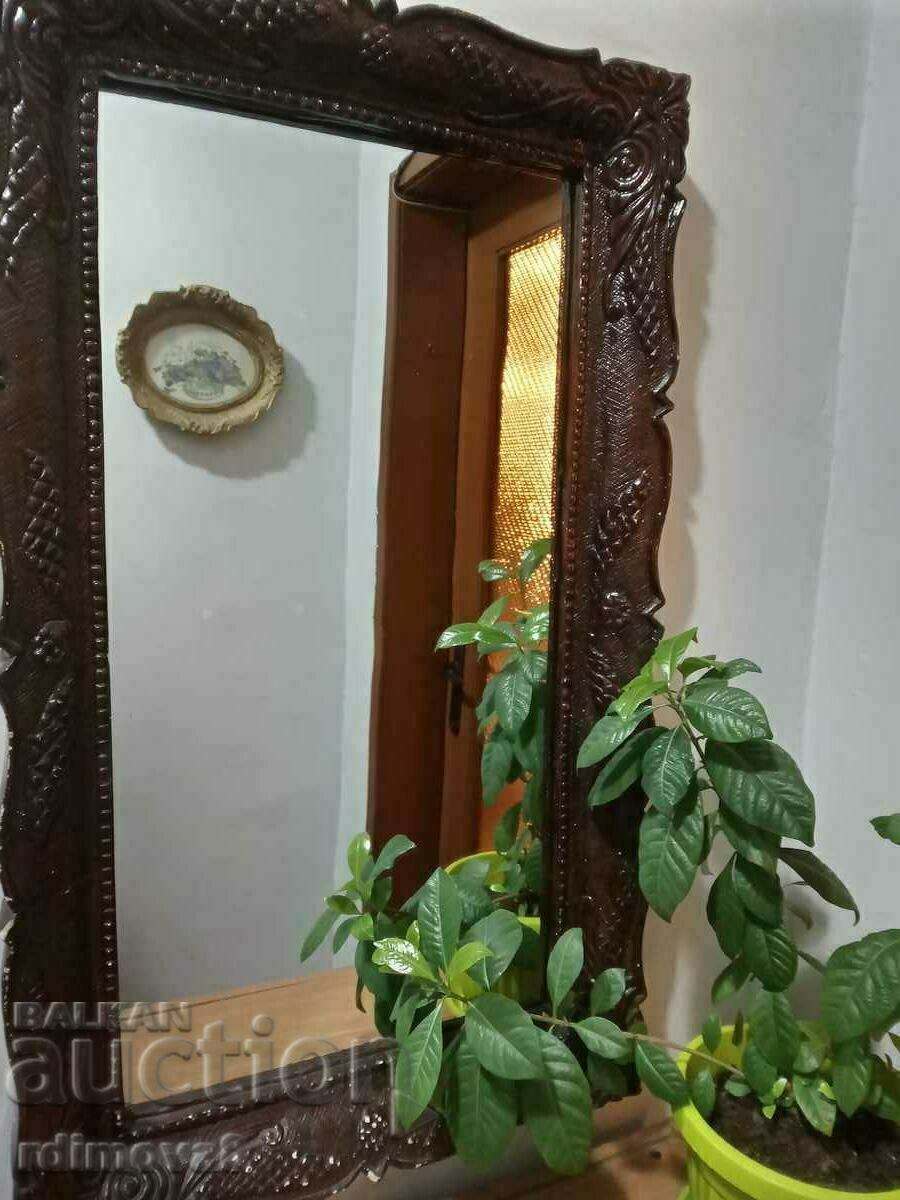 ОГЛЕДАЛО с цена 40.00 лв. | € 20.45