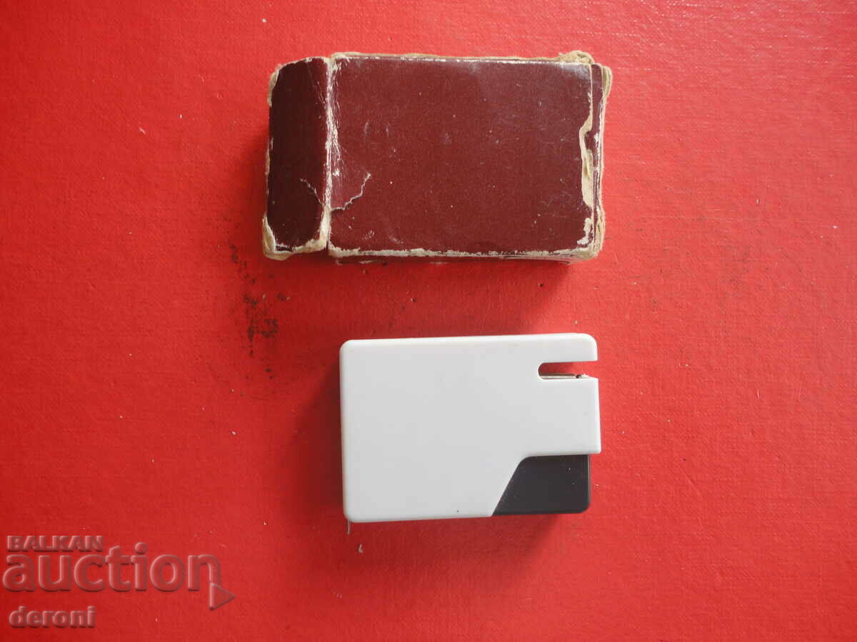 Auction  German staple roulette