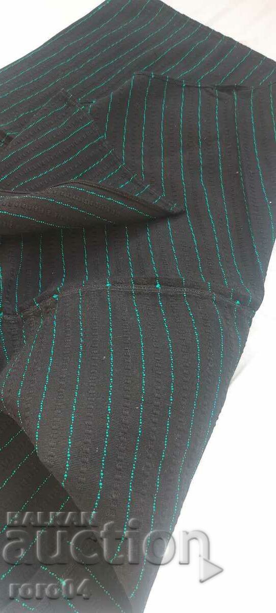 APRON - FUTA - OLD - BRAND NEW - 7 APRON - FUTA - OLD - BRAND NEW - 7