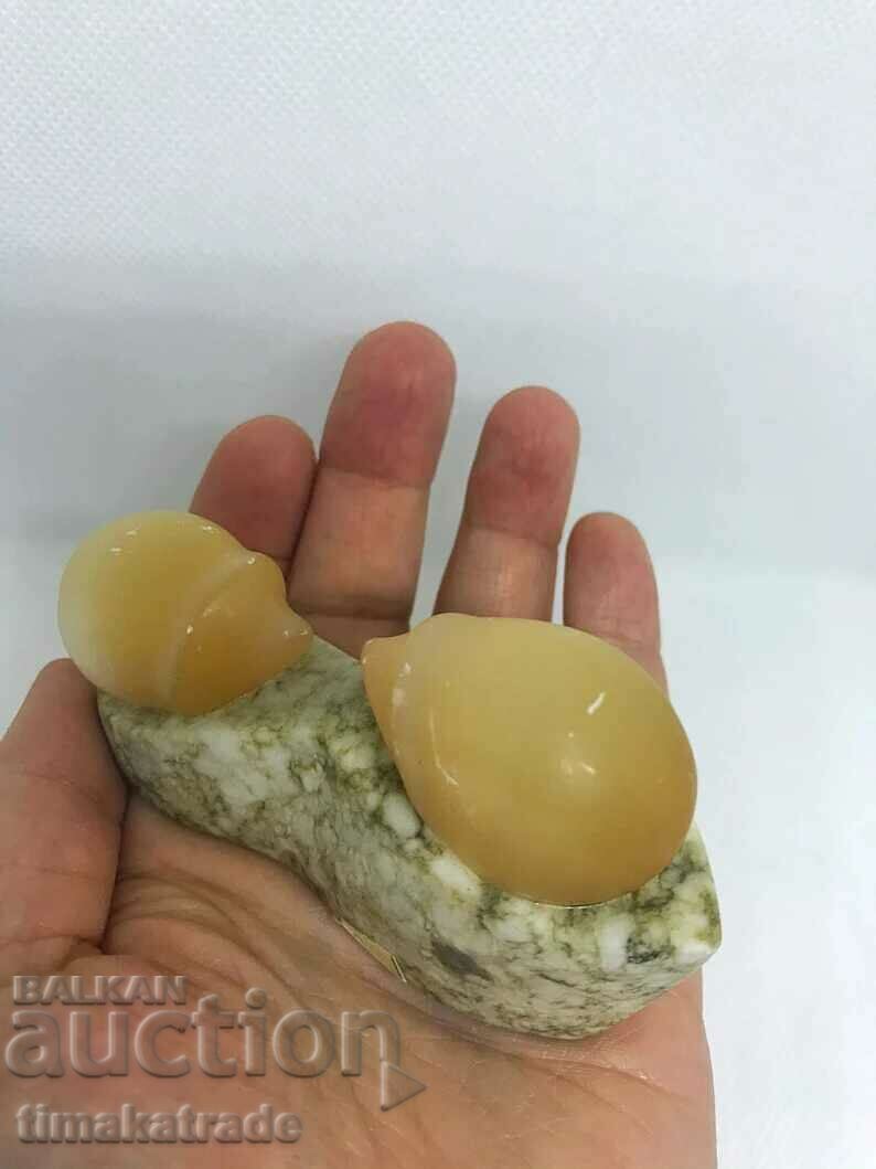 Beautiful figure Hedgehogs in love from yellow selenite with price 19.90 BGN | € 10.17 Beautiful figure Hedgehogs in love from yellow selenite with price 19.90 BGN | € 10.17