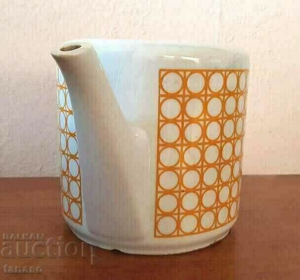 Δημοπρασία Παλιά ηλεκτρική κανάτα πορσελάνης 1,5 λίτρου Δημοπρασία Παλιά ηλεκτρική κανάτα πορσελάνης 1,5 λίτρου