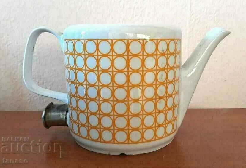 Стара електрическа порцеланова кана 1.5 литра