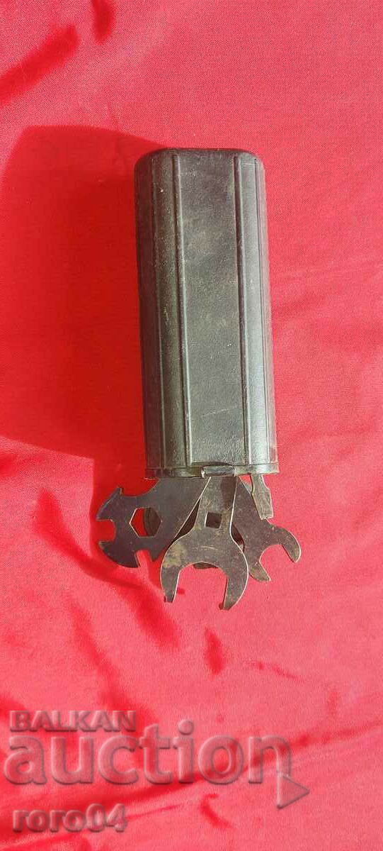 BALKAN - BAG - TOOLS with price 35.00 BGN | € 17.90 BALKAN - BAG - TOOLS with price 35.00 BGN | € 17.90