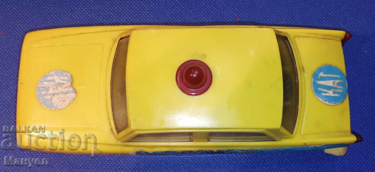 Old model of "Moskvich" 408 - People's Militia. - 5 Old model of "Moskvich" 408 - People's Militia. - 5