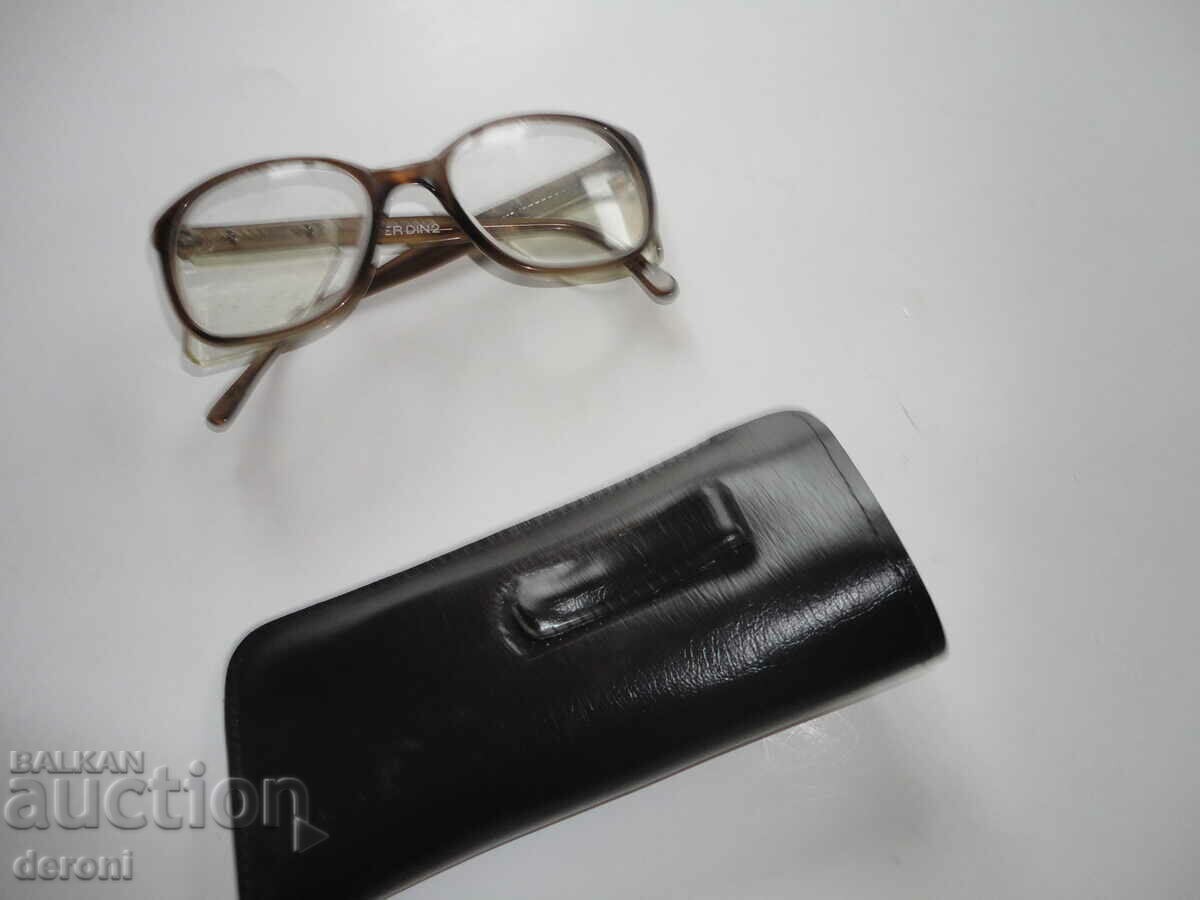 German safety glasses - 7 German safety glasses - 7