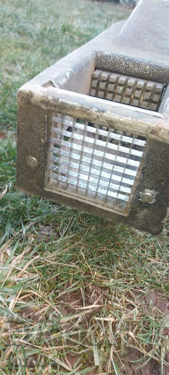 Δημοπρασία ΠΡΕΣΑ ΕΠΙΤΡΑΦΕΙΟΥ ΓΙΑ ΠΑΤΑΤΑ - ΤΣΙΠΣ Δημοπρασία ΠΡΕΣΑ ΕΠΙΤΡΑΦΕΙΟΥ ΓΙΑ ΠΑΤΑΤΑ - ΤΣΙΠΣ