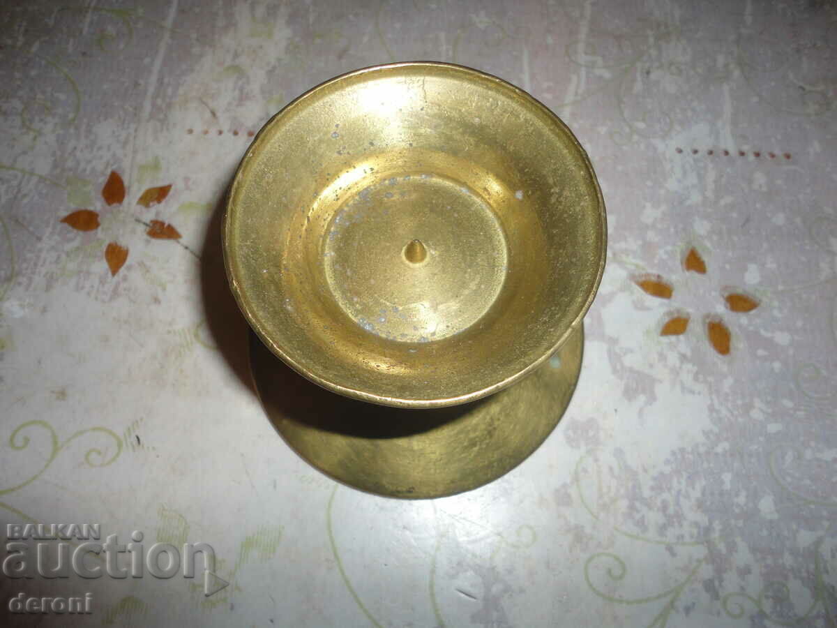 Аукцион Старинен бронзов свещник 9