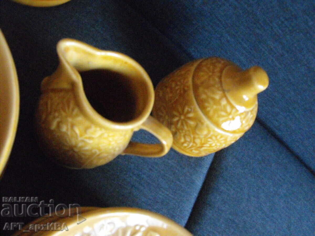 TEA SET for 6, total of 21 vessels, porcelain. - 5