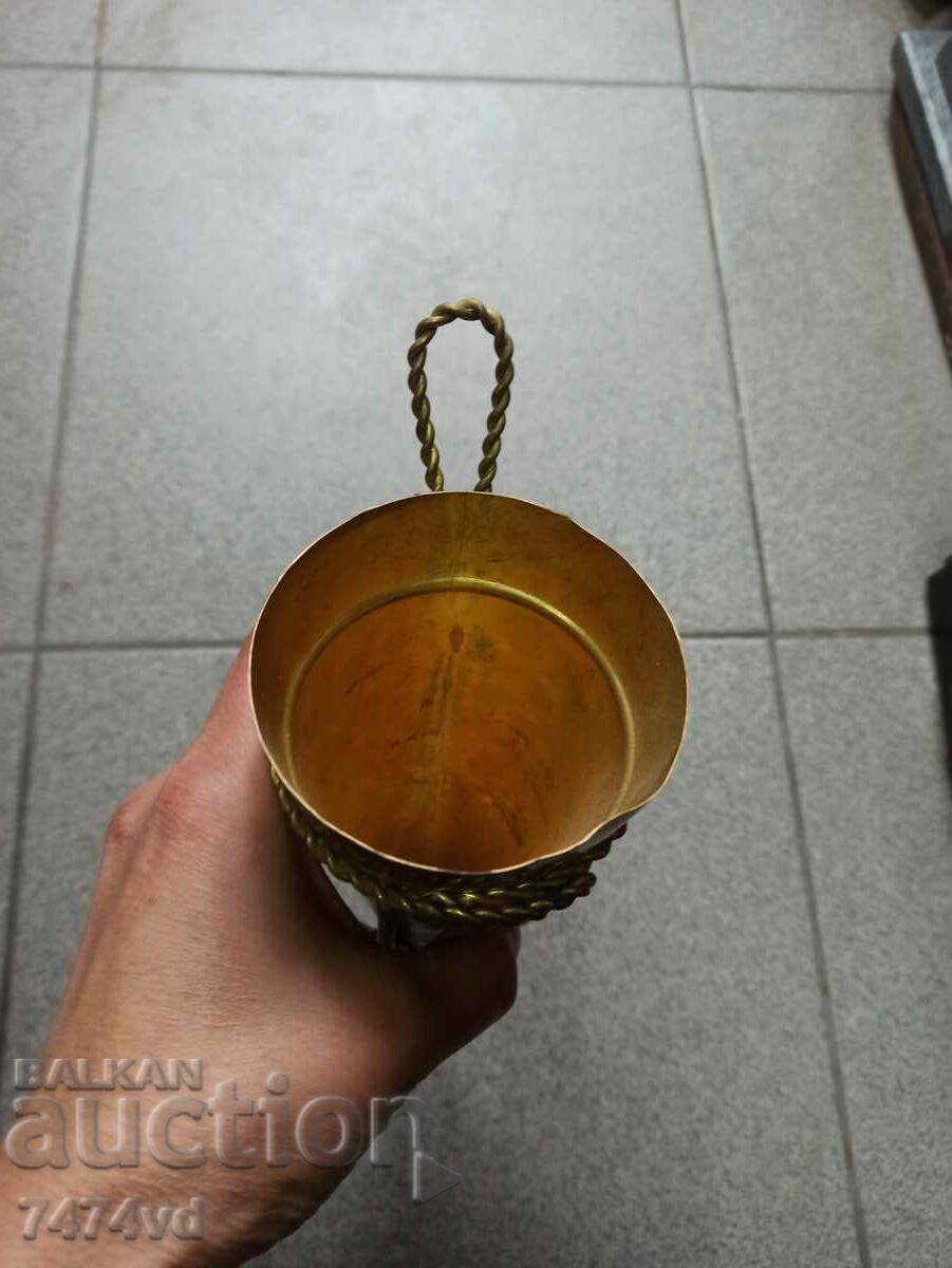 Auction BRONZE WALL VESSEL Auction BRONZE WALL VESSEL