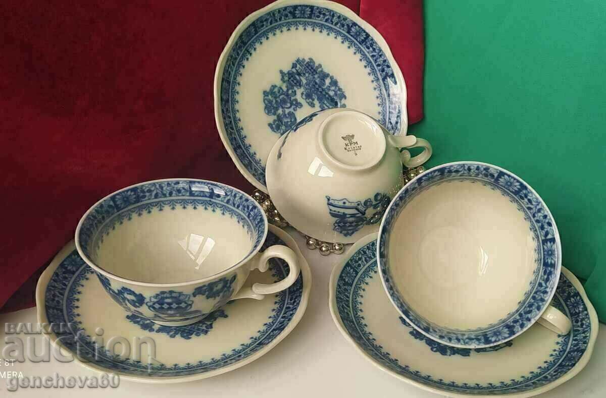 Fine porcelain KPM tea cup and saucer set - 7 Fine porcelain KPM tea cup and saucer set - 7